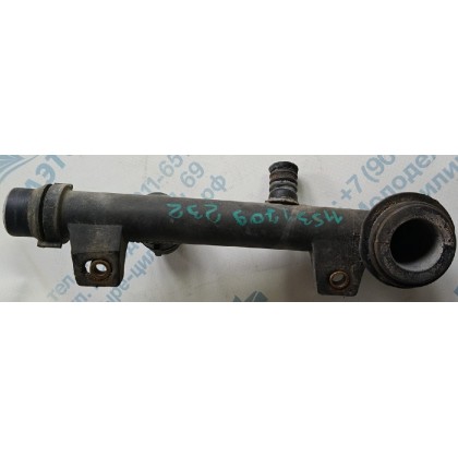 Фланец системы отопления BMW M43 E46 ДВС-клапан левый б/у Фланец системы отопления BMW M43 E46 ДВС-клапан левый б/у