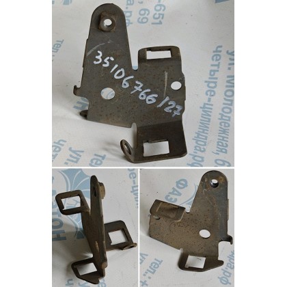 Кронштейн выключателя стоп-сигнала/сцепления BMW E46 E85 E86 б/у Кронштейн выключателя стоп-сигнала/сцепления BMW E46 E85 E86 б/у