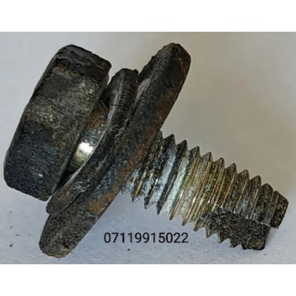 Болт М6*16*1,0 шестигранный с шайбой 1,8 BMW б/у
