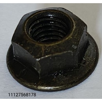 Гайка М6 шпильки головки блока BMW N42 N46 E46 E83 E85 б/у