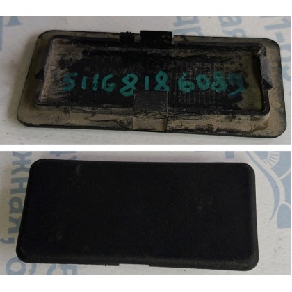 Заглушка плафона в пространстве для ног BMW E36 E46 б/у Заглушка плафона в пространстве для ног BMW E36 E46 б/у