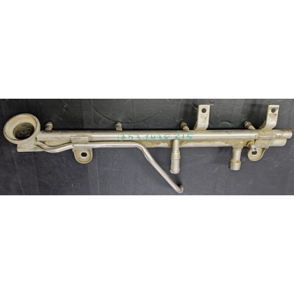 Рампа форсунок BMW M43 E34 E36 E46 б/у