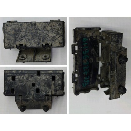 Кронштейн разъема BMW E60 б/у