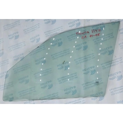 Стекло двери Toyota Vitz 99-05 ПЛ