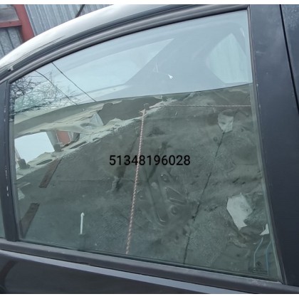 Стекло двери BMW E46 ЗП б/у