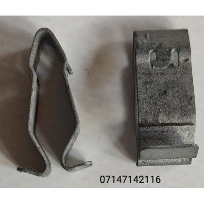Скоба обшивки салона BMW E90 F20 F25 F26 F30 F36 б/у