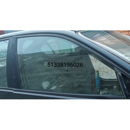 Стекло двери BMW E46 ПП б/у