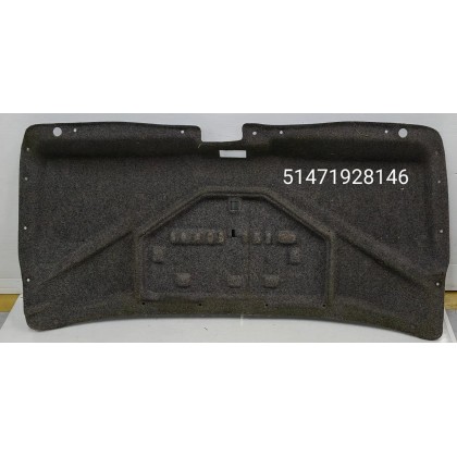 Обшивка багажника BMW E32 б/у