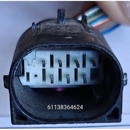 Разъем BMW 8-пиновый /ответная часть/ б/у